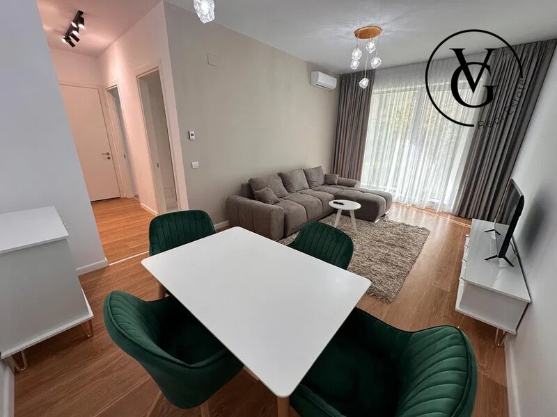 Luxuria Residence, apartament cu curte.